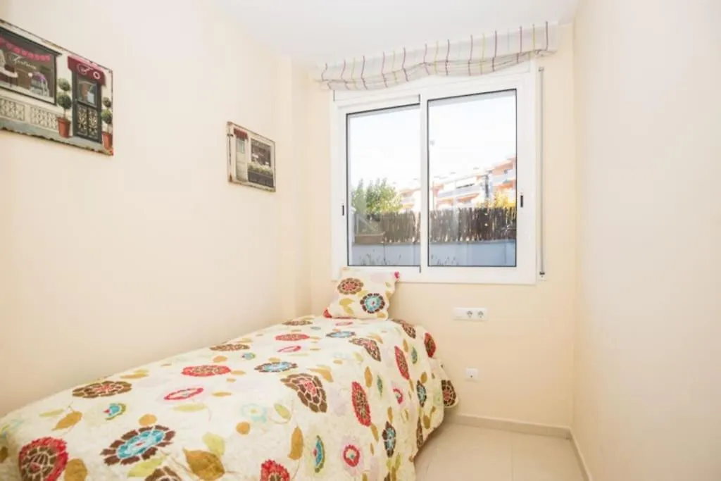 Precioso Apartamento Con Piscina Y Jardin Propio Lloret de Mar 0*,  Spain